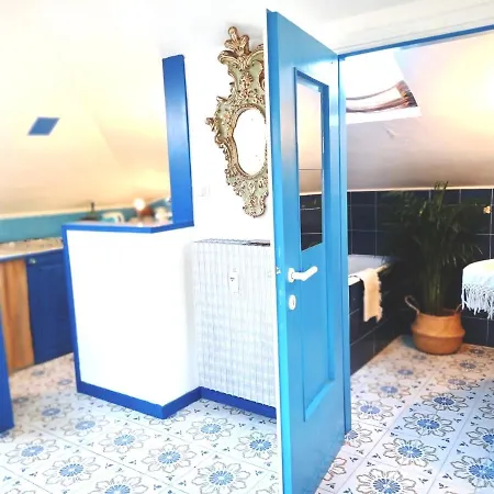 Joy Bamboo, Downtown, Three Min From The Sea * Μπολιάσκο