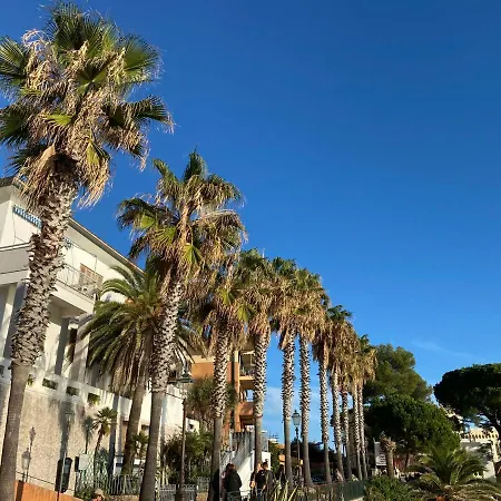 Joy Bamboo, Downtown, Three Min From The Sea Διαμέρισμα